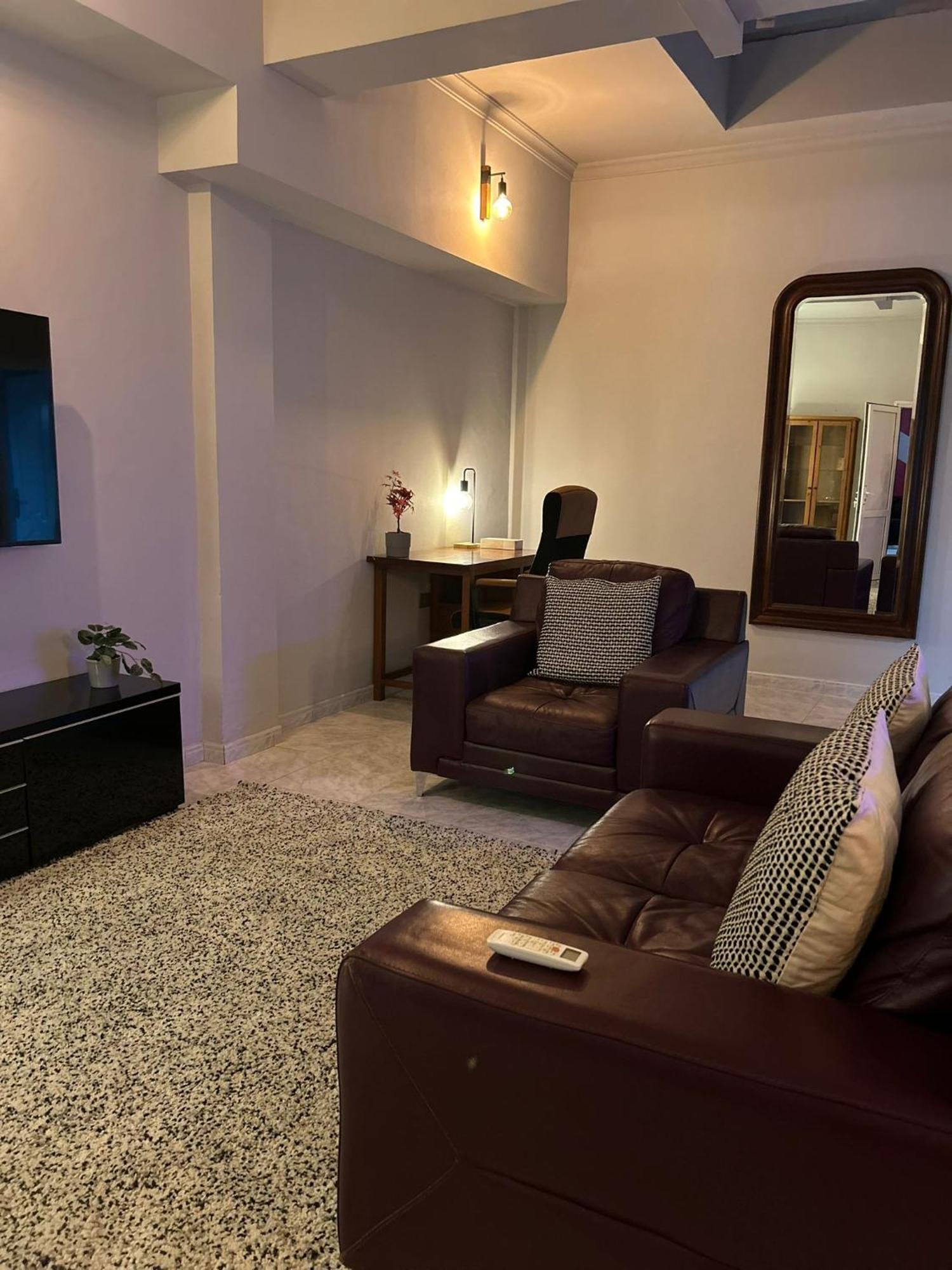Basement Apartment Сан-Бартоломе Экстерьер фото